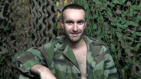 2054 _ baise par un militaire a lyongay baise par un militaire hetero ...