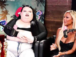 GORLOCK DISCLOSES HOW THIS BABE HAS S*X