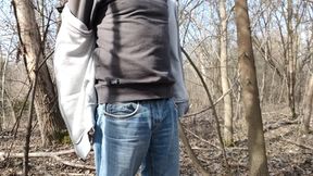 Jerking off in nature, I love it