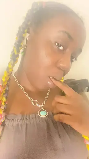 rich sugarbaby masturbates to sugardaddy