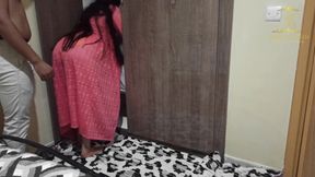 Fucking my aunt in his room with a big ass Arab girl