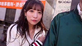 【兄妹カップルNTRセックス】義理妹は小悪魔な桃尻美女！義兄が寝ている横で声我慢セックス開始！