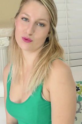 Lila Fray Shows Off Her Supple Tits To Get Laid