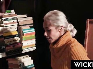 Nasty - Veronica Leals Erotic Shoot Ignites Vehement Squirt