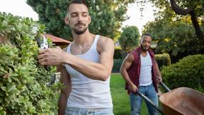 ”Manscaping - Dillon Diaz, Johnny B”