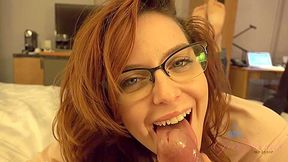 Your London Vacation With Emma Continues With An Unforgettable Handjob - Emma Evins