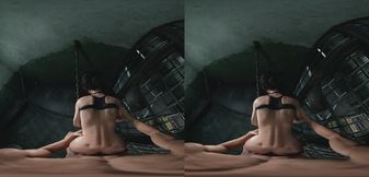 Lara Croft Bonding & Getting Intimate With Her Cellmate