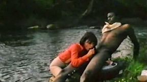 Hot brunette frenchwoman chick gets her pussy grabbed outdoors