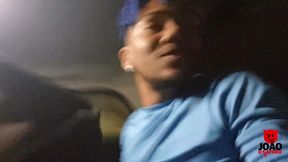 parou o carro pra transar na rua sem saida
