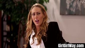 Chanell Heart devours Carter Cruise's hairy wet vagina