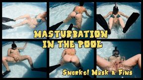 MASTURBATION IN THE POOL - SNORKEL MASK AND FINS