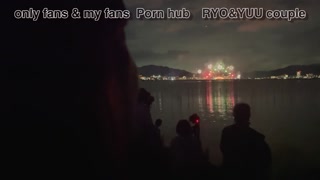 夏祭りで可愛い浴衣ギャルを捕獲♡乳首なめ＆手コキで攻めるs級美少女の綺麗なまんこに無許可の大量中出し！素人/パイパン/スタイル抜群/花火大会/夏休み/ナンパ/色白/スマホ撮影/浴衣着たまま/英語字幕