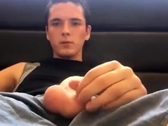 Twink Wanks on Webcam
