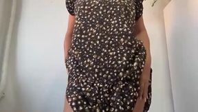 She Masturbated in Front of Her Boss Who Wants to Fuck Her