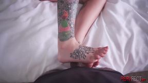 Footjob from tattooed girl and cum on feet