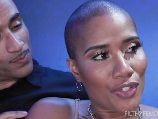 Club Cuck with Jet Setting Jasmine