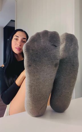 Goddess worshipper worships while wearing socks