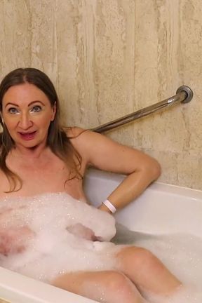 Busty Hot MILF Play in the Bathtub