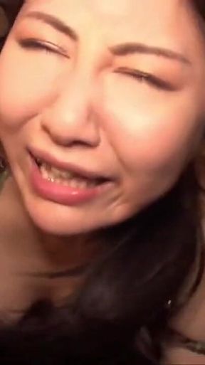 Overflowing Pleasure of Busty Wife Maho Shiina. - 2