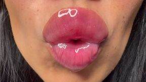 White Cumropes as My Lipgloss