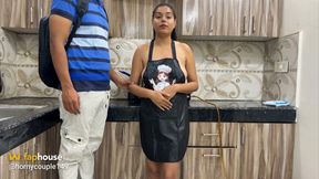 MILF Sara Caught Naked in the Kitchen! Stepson Banged Her Hard! Hindi