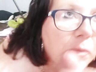 BBW sucks hard BHM penis!