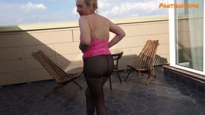 Married woman trys out to be a pantyhose model and gets a facial