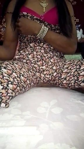 Beautiful Shemale Cuming hot sex video sexy xnxx videos xvideos xHamster video