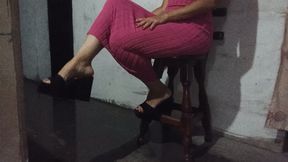 Beautiful Vannesa with heels dangling and her legs crossed (7)