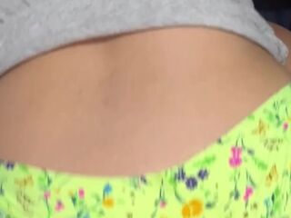 me la mete hasta adentro de mi culito