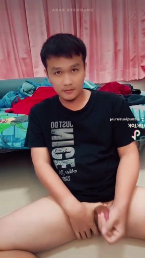 Thai show cock cumshot in tiktok