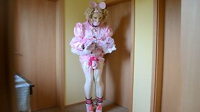 Sissy shemale masturbation