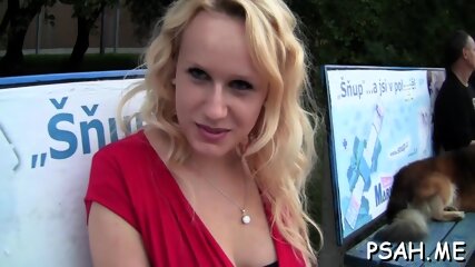 Stupendous chick Welli gets body licked