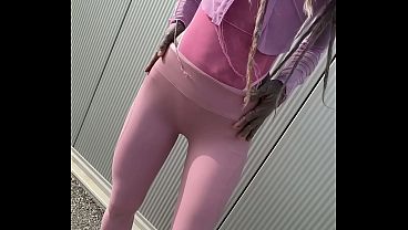 Do you like my shiny thight yoga pants ?