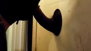 Watch as CIM's massive black cock takes a deep-throating and cumshot in a homemade glory hole