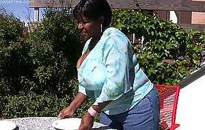 Hot ebony bbw with massive tits