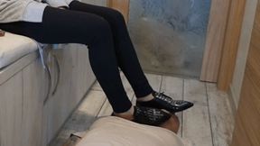 Domination with sharp shoes