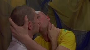 Gay Romantic Kisses 4