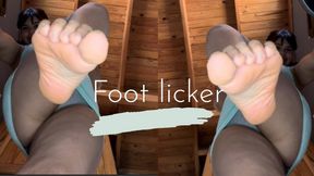 Foot licker dirty feet