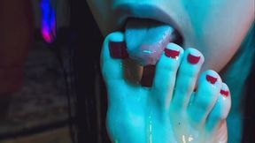 Feet With Honey Taste