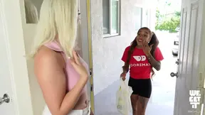 Gia OhMy eats Mena Carlisle's perfect pussy for breakfast