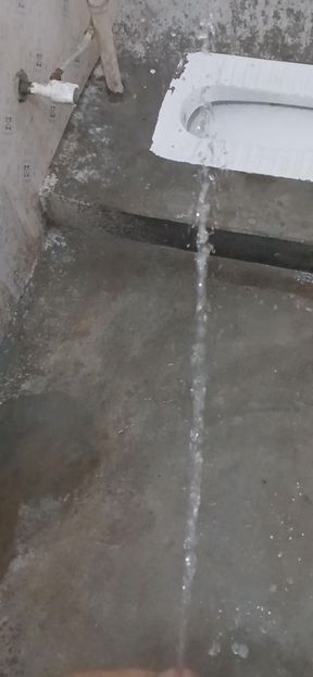Male Pee Fountain
