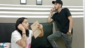 Mi hermanastro me folla antes de ir a la universidad PARTE 1