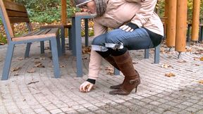 guaei Nuts crush in the park (mp4-FHD)