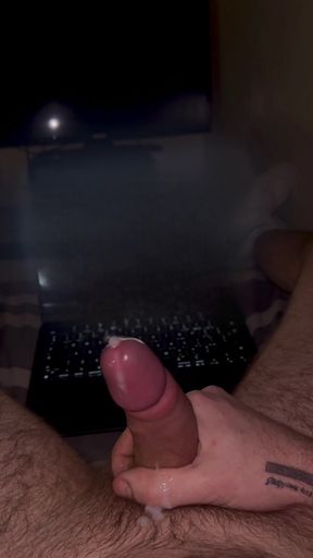 Enjoy me, busting my nut to some lovely Indian porn