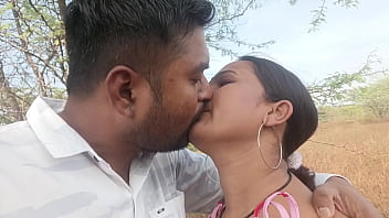 Desi indian Marathi girlfriend fuck with boyfriend at jungle in doggy style with close up angle