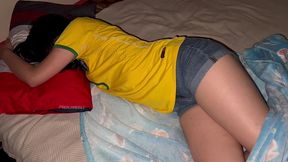 video filtrado la novia de mi mejor amigo se queda al dormir en mi cuarto y me confunde con su novia amor llename de leche me grita