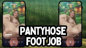 Pantyhose footjob
