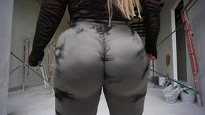 Big Ass&#x1F351; StepMom Bouncing Booty In Yoga Pants