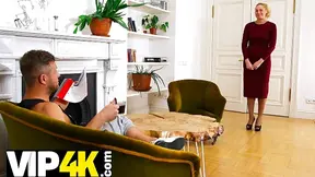 Russian mature woman looks amazing and fucks like a champ in this damn appealing video